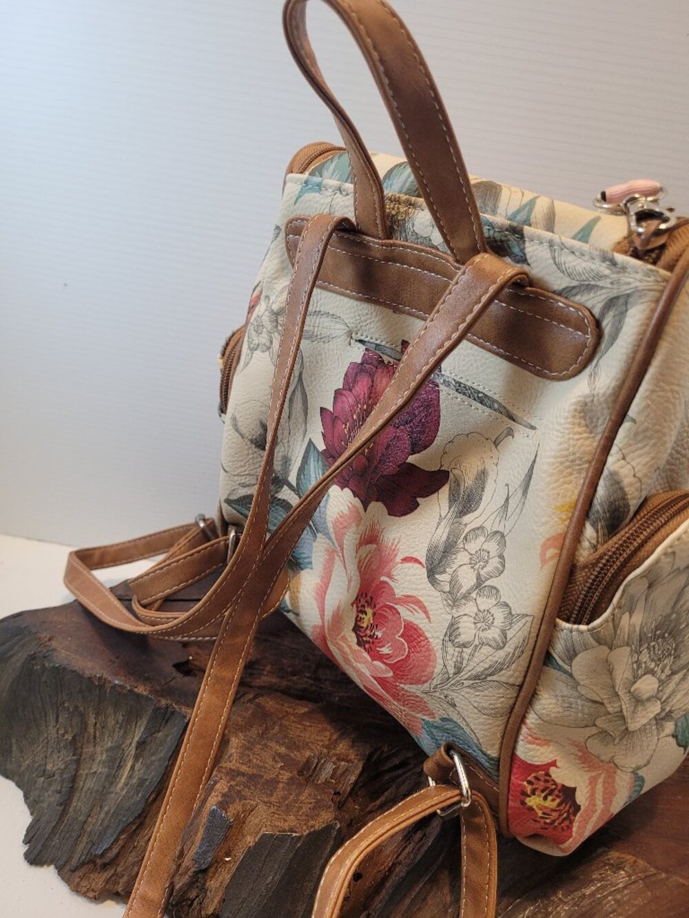 Multisac Floral Beige Backpack w Replacement pull on top - Picture 6 of 9